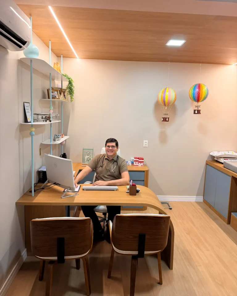 Espaço infantil do consultório do Dr. Maxwell Souza (3 de 8)