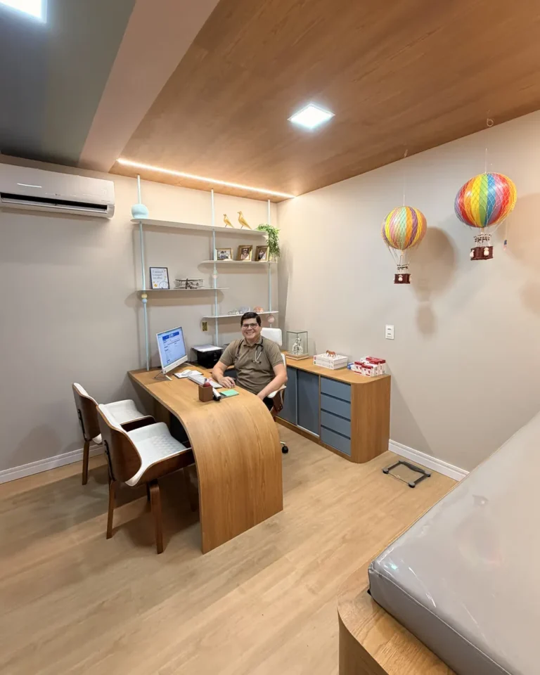 Espaço infantil do consultório do Dr. Maxwell Souza (7 de 8)